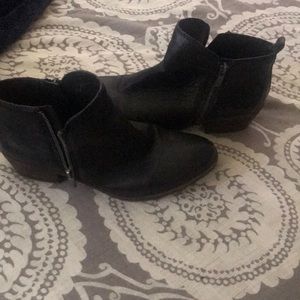 Women’s booties size 9
